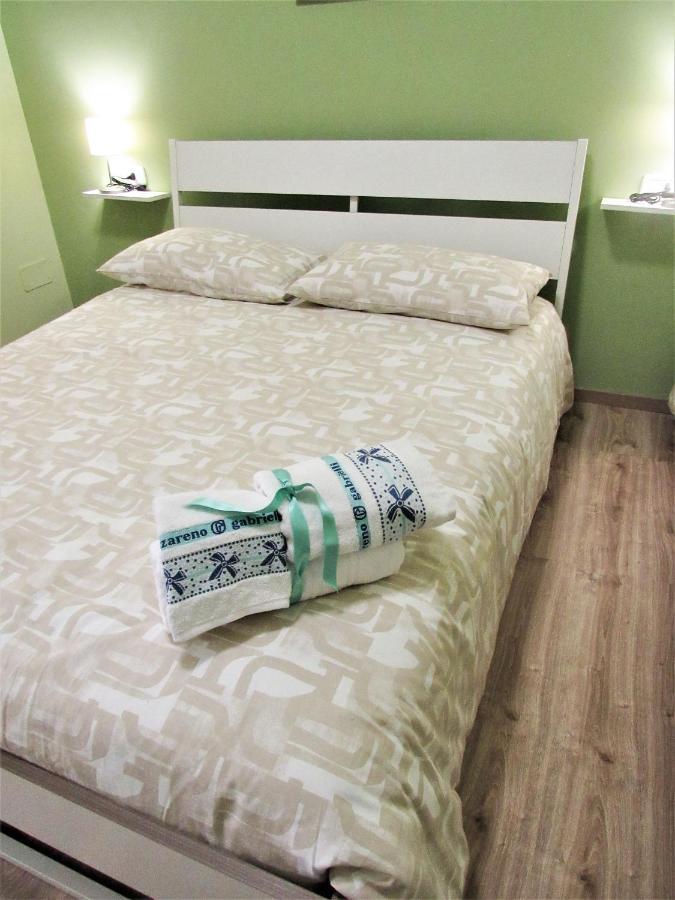 B&B Sally 锡拉库扎 外观 照片